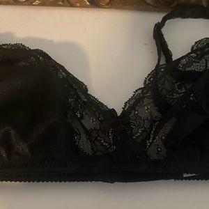 Lily of France 101294 Black Lace Bra NWT SZ 34C